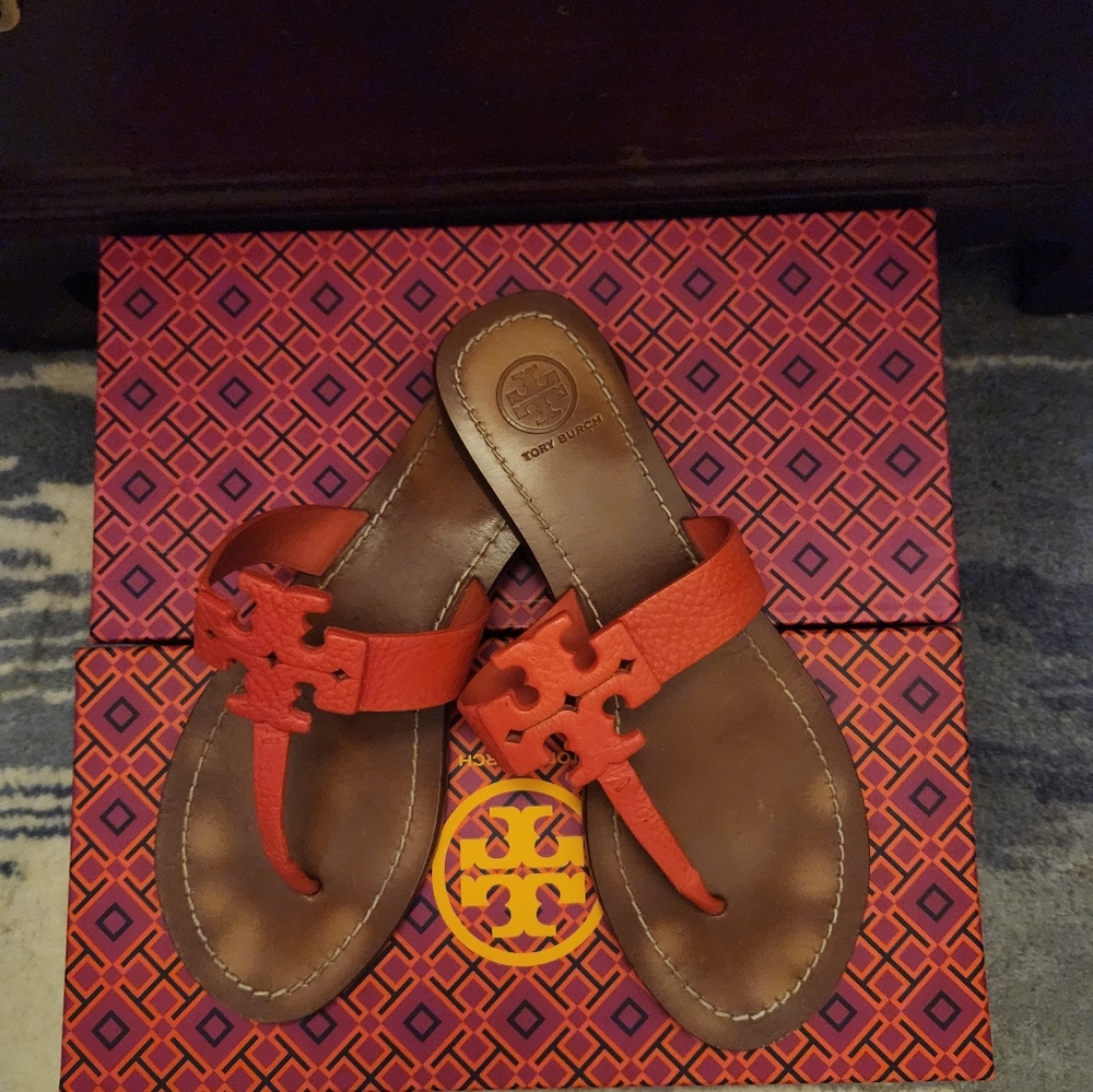 Tory Burch POPPY and Brown Thong Sandals